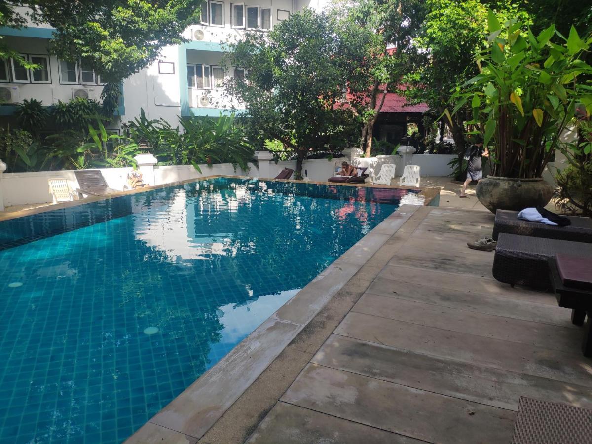 Changpuak Hotel Τσιάνγκ Μάι Εξωτερικό φωτογραφία