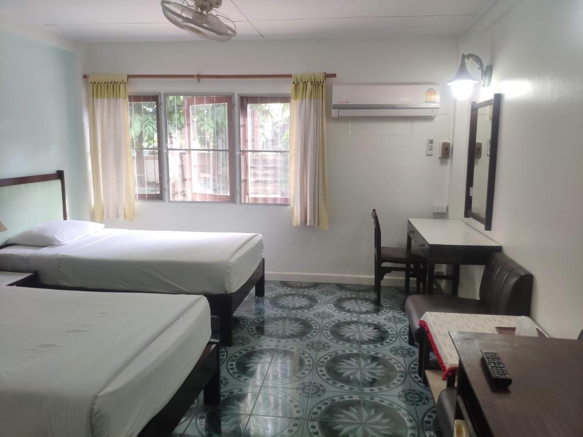 Changpuak Hotel Τσιάνγκ Μάι Εξωτερικό φωτογραφία