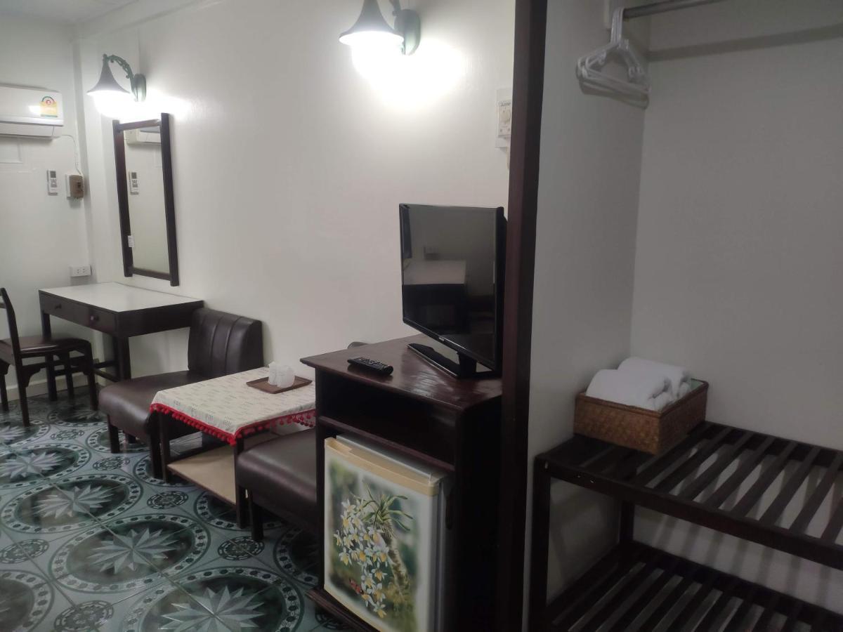 Changpuak Hotel Τσιάνγκ Μάι Εξωτερικό φωτογραφία