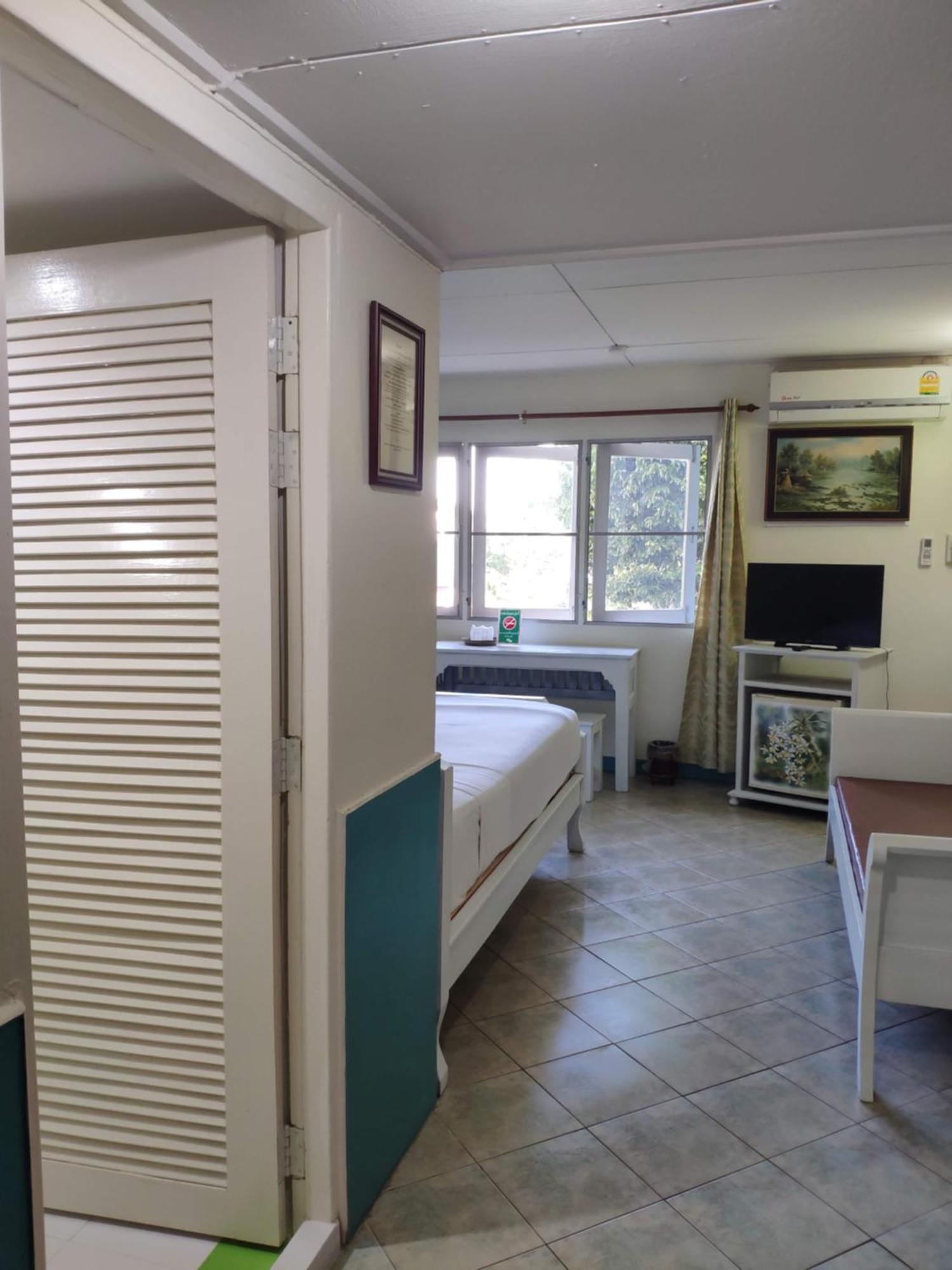 Changpuak Hotel Τσιάνγκ Μάι Εξωτερικό φωτογραφία