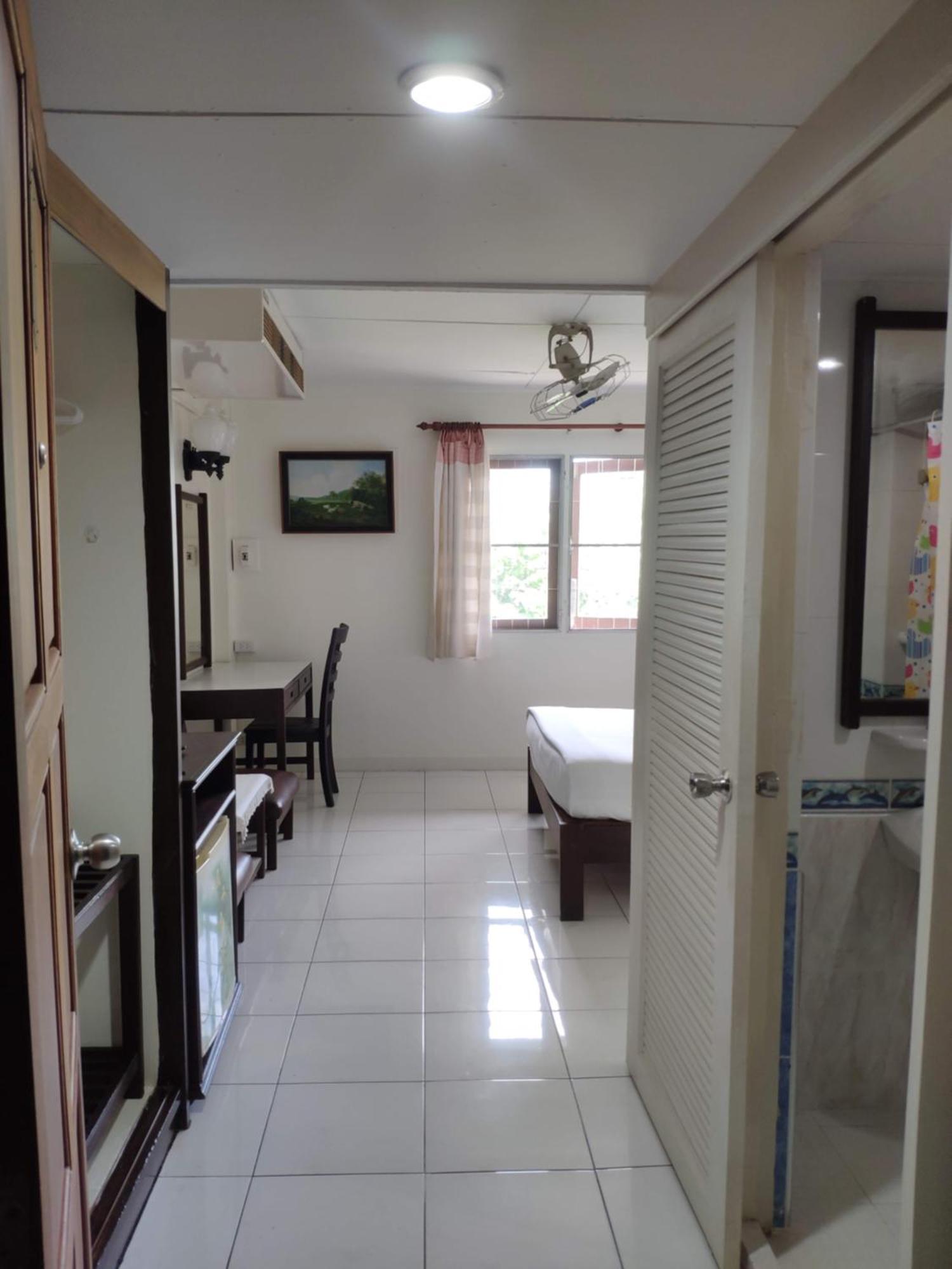 Changpuak Hotel Τσιάνγκ Μάι Εξωτερικό φωτογραφία