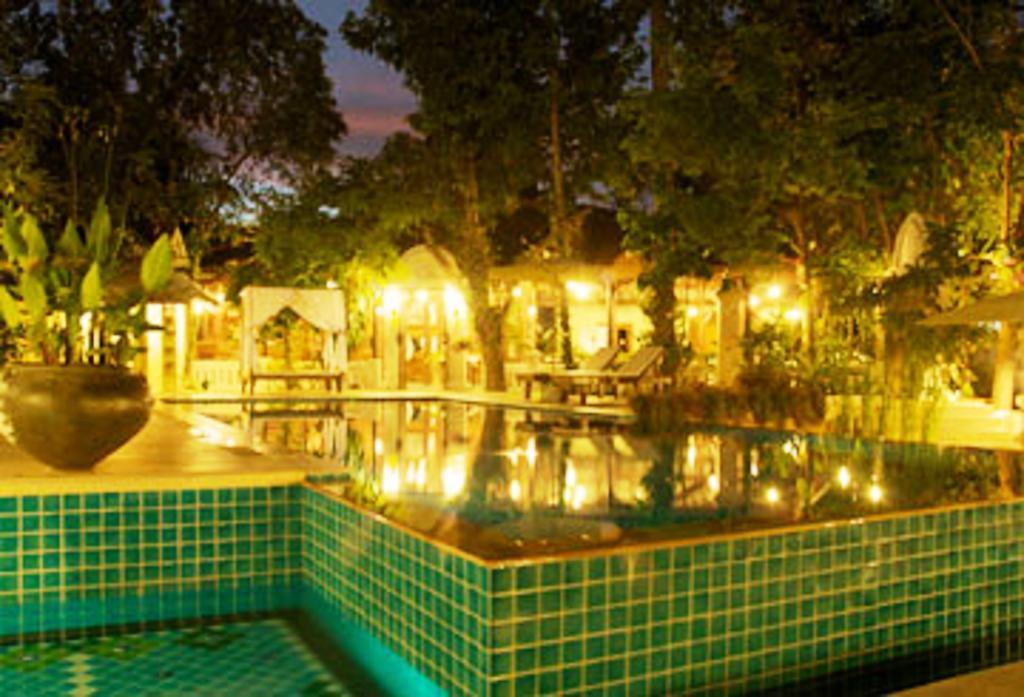 Changpuak Hotel Τσιάνγκ Μάι Εξωτερικό φωτογραφία