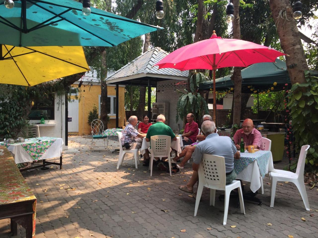 Changpuak Hotel Τσιάνγκ Μάι Εξωτερικό φωτογραφία