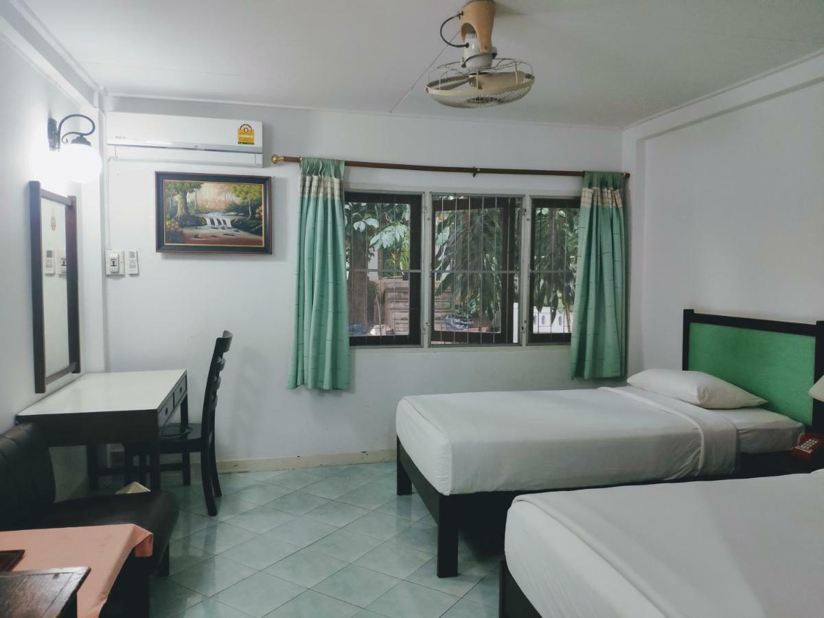 Changpuak Hotel Τσιάνγκ Μάι Εξωτερικό φωτογραφία